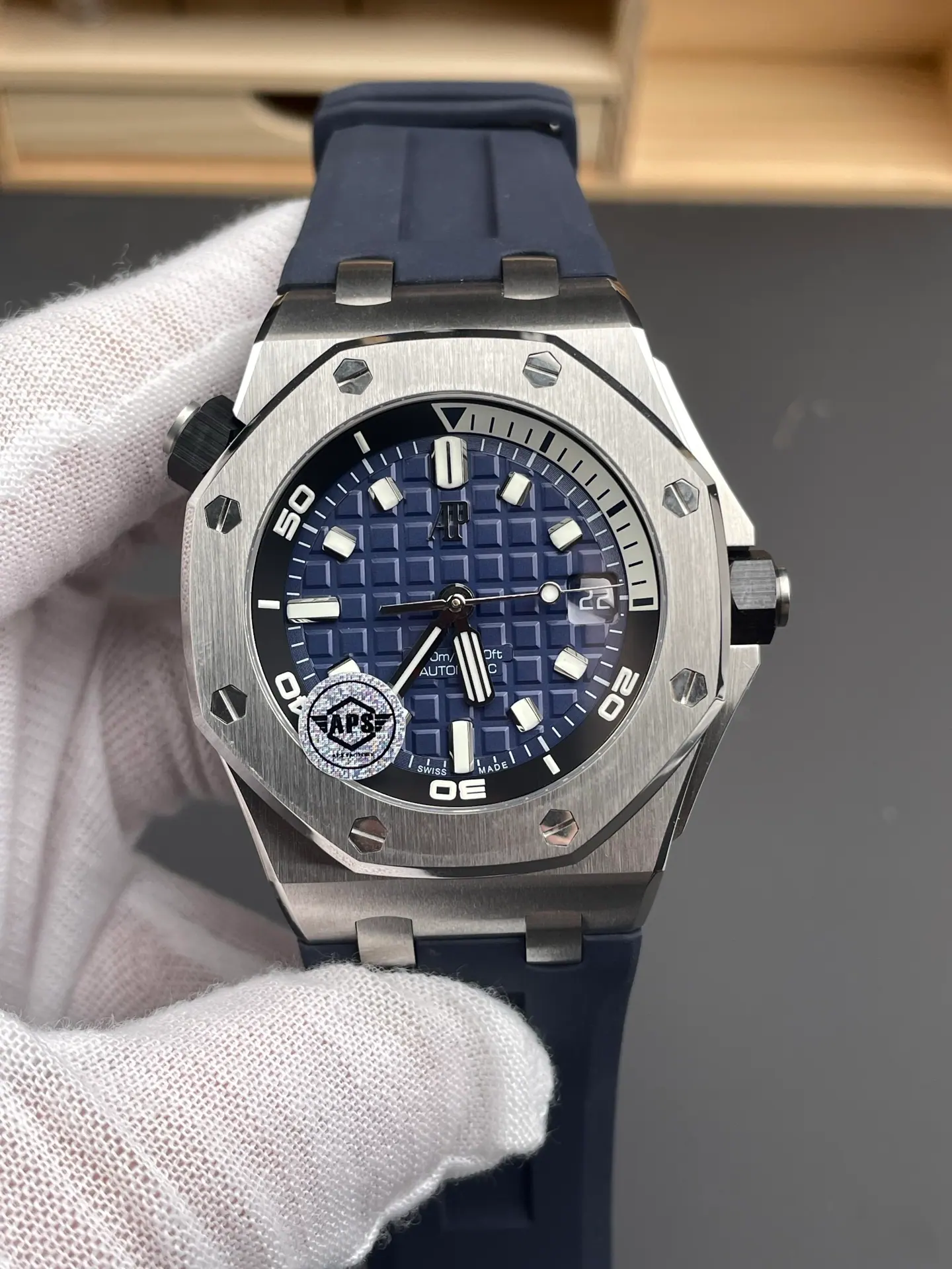 APS l 4302 l 42mm l 爱彼 15720