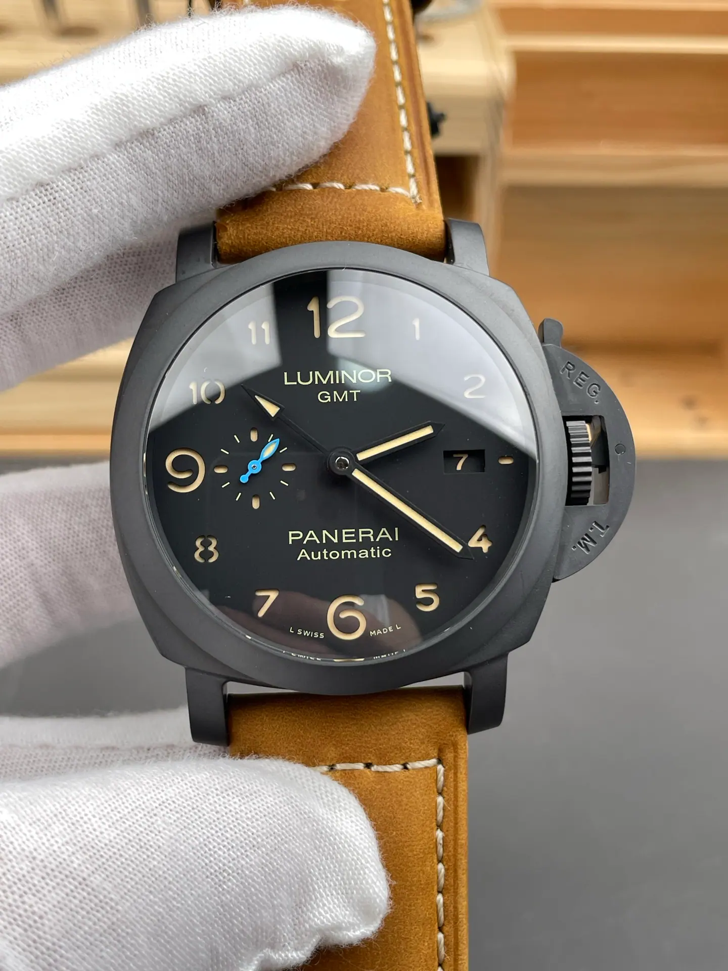 VS l P9010 l 44mm l 沛纳海 Pam1441