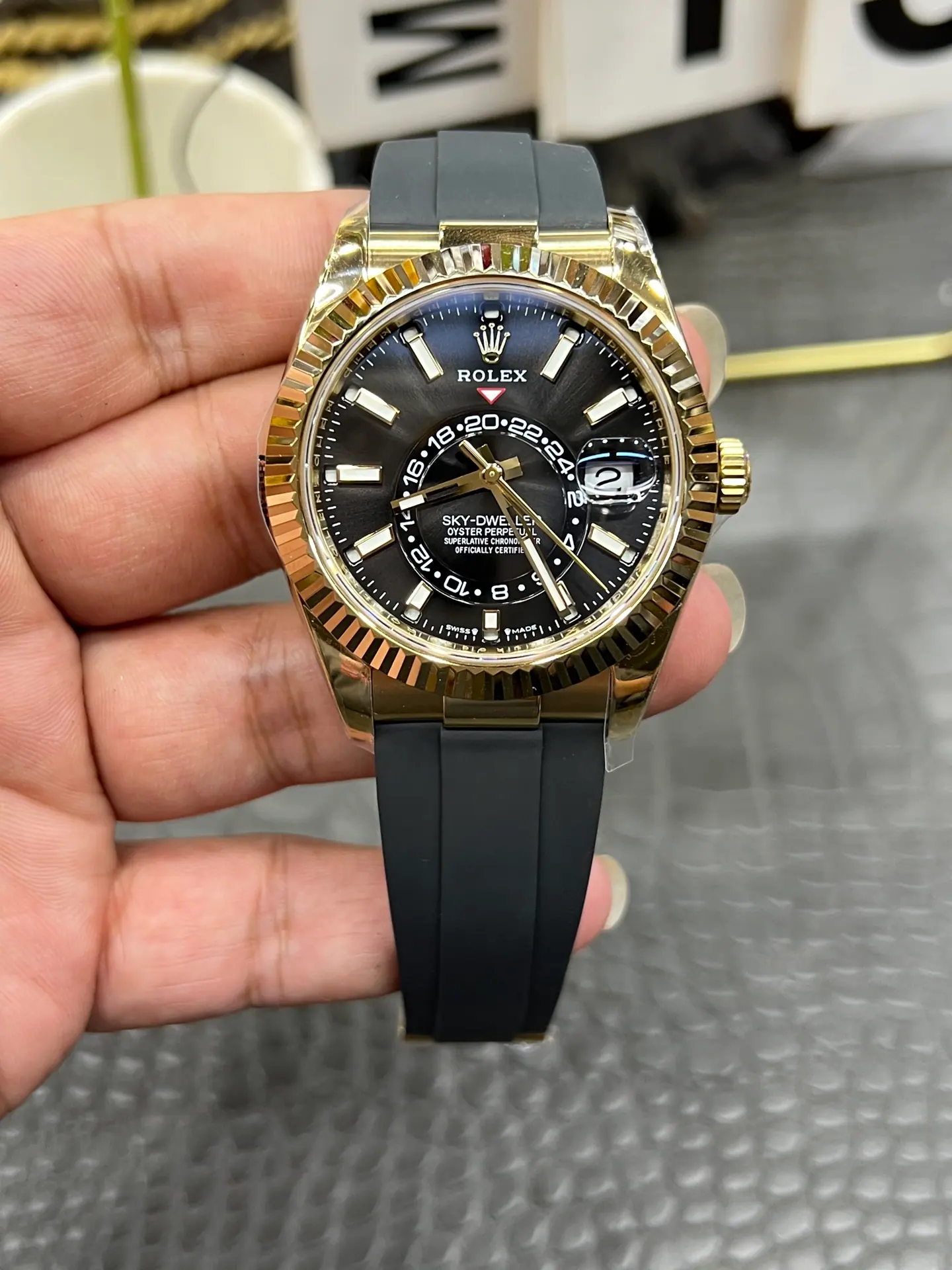 ZF | 9002机芯|42mm l 劳力士 Sky-Dweller 336235