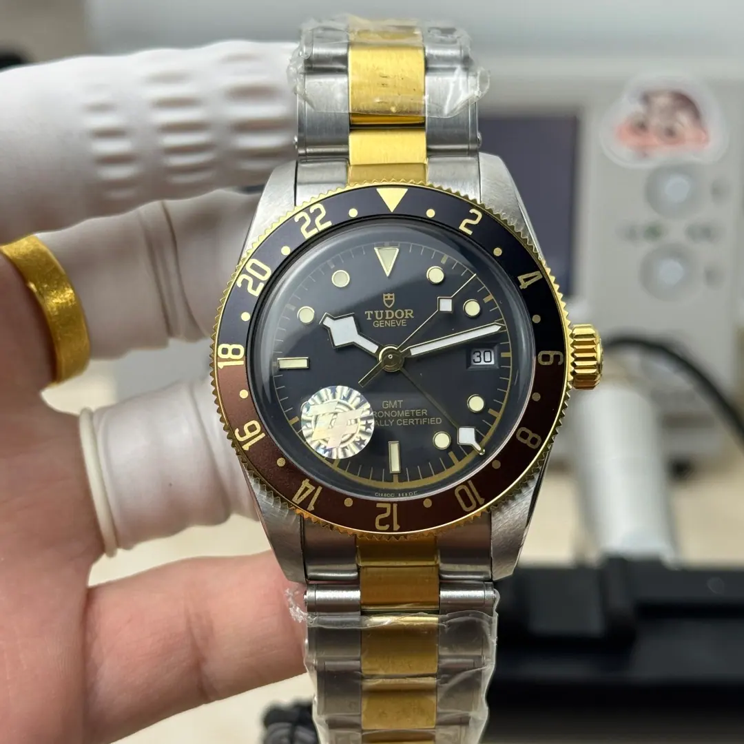 ZF l 2836 l 41mm l 帝舵 Black Bay GMT m79830rb