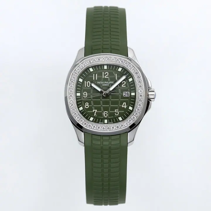 ZF l 石英机芯 l 38.8mm l Aquanaut Luce ref. 5267