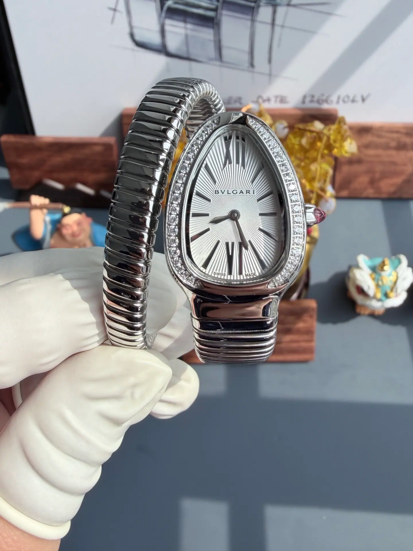 BV l 石英机芯 l 宝格丽 Serpenti Tubogas
