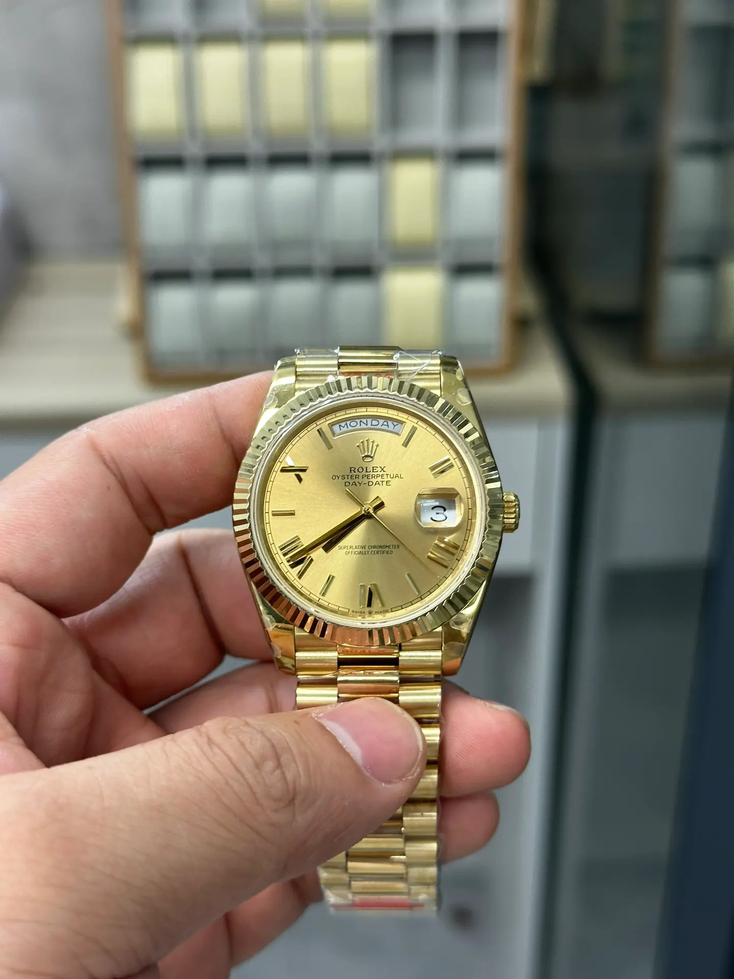 GM l 2836机芯 l 40mm l 日历星期 Day-date 178g