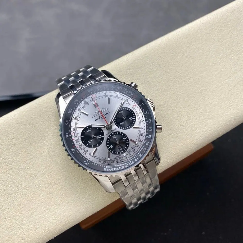 BLS l 43mm l 百年灵 NAVITIMER B01