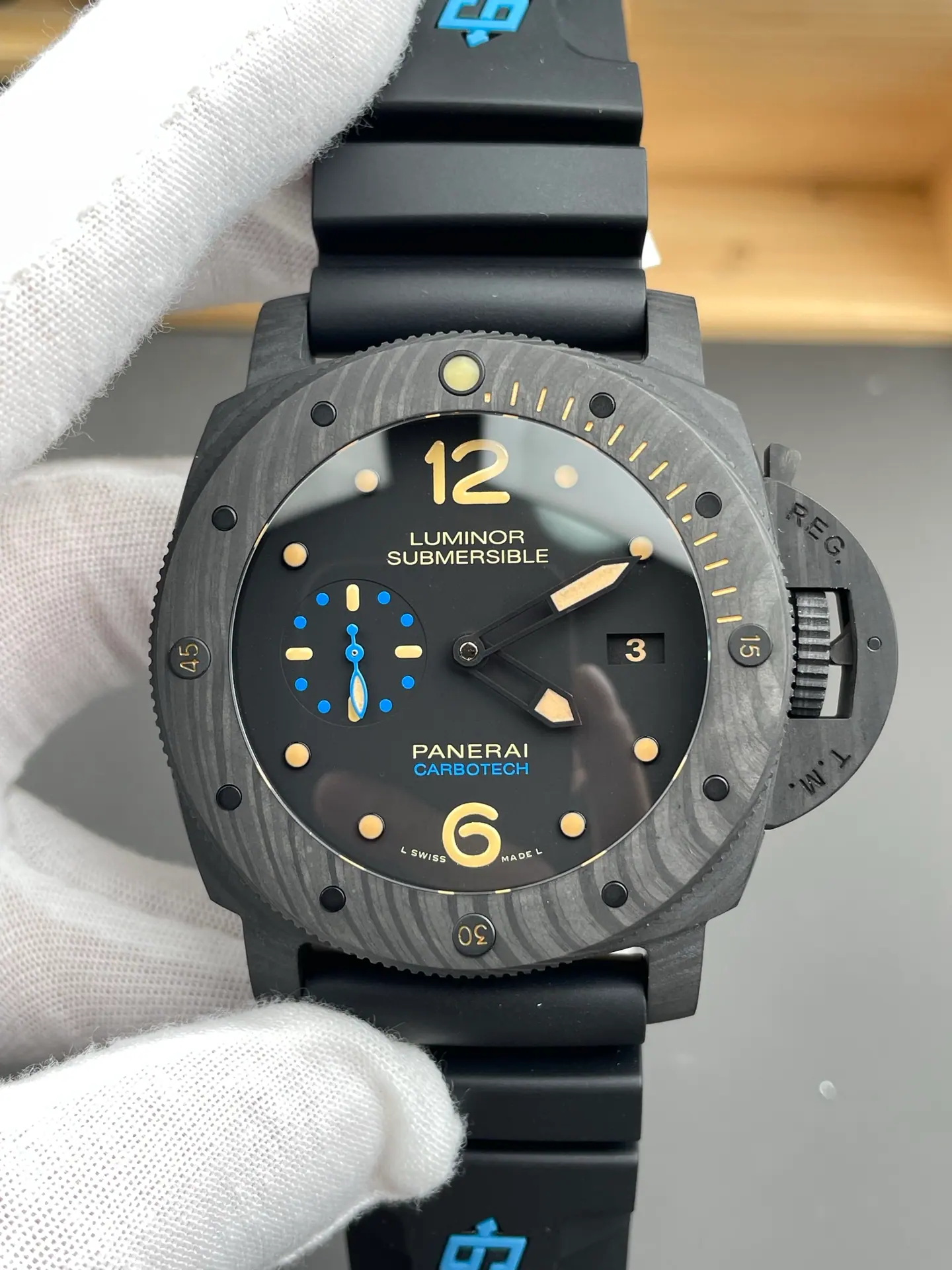 VS l P9010 l 47mm l 沛纳海 Pam0616