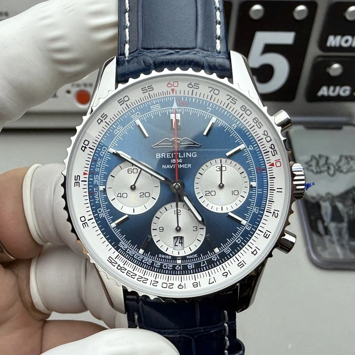 BLS l 43mm l 百年灵 Navitimer B01