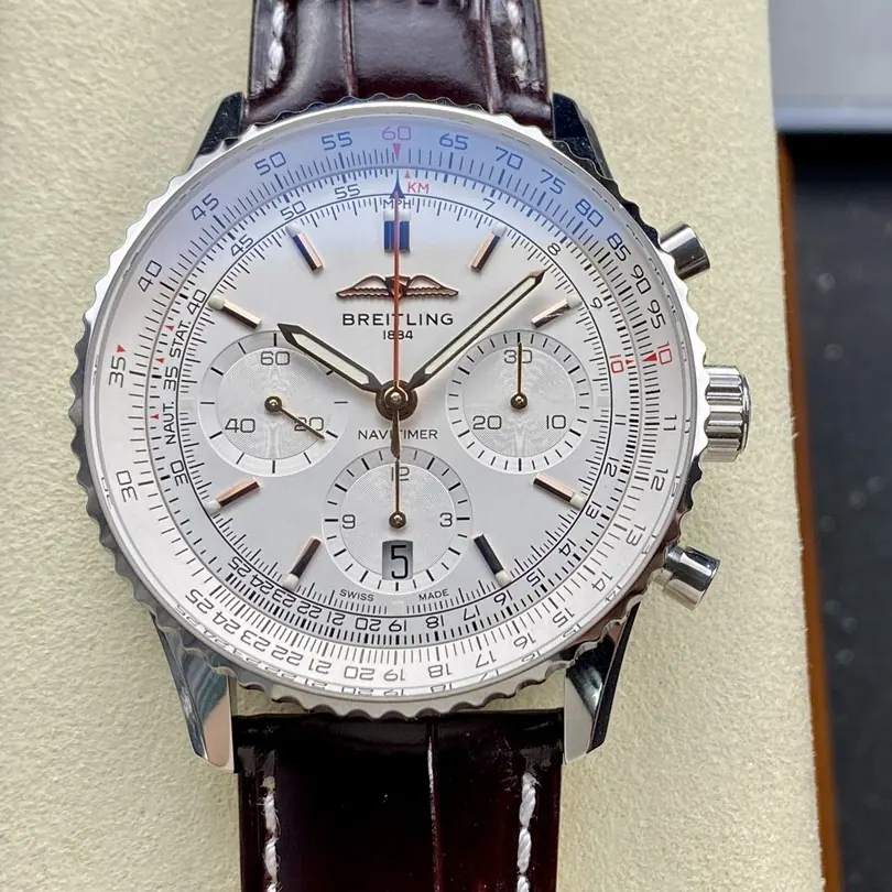 BLS l 43mm l 百年灵 Navitimer B01