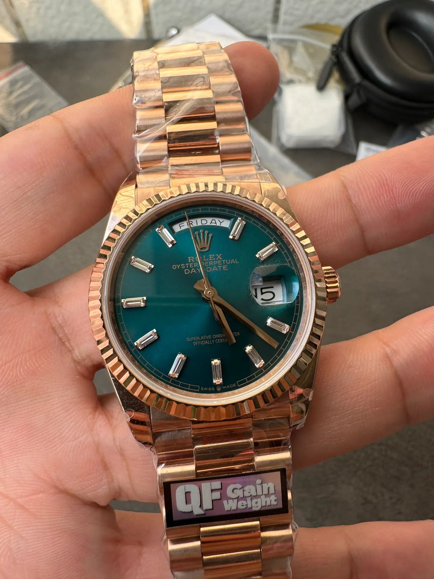 QF l 2836机芯 l 36mm l 日历星期 Day-date 158g