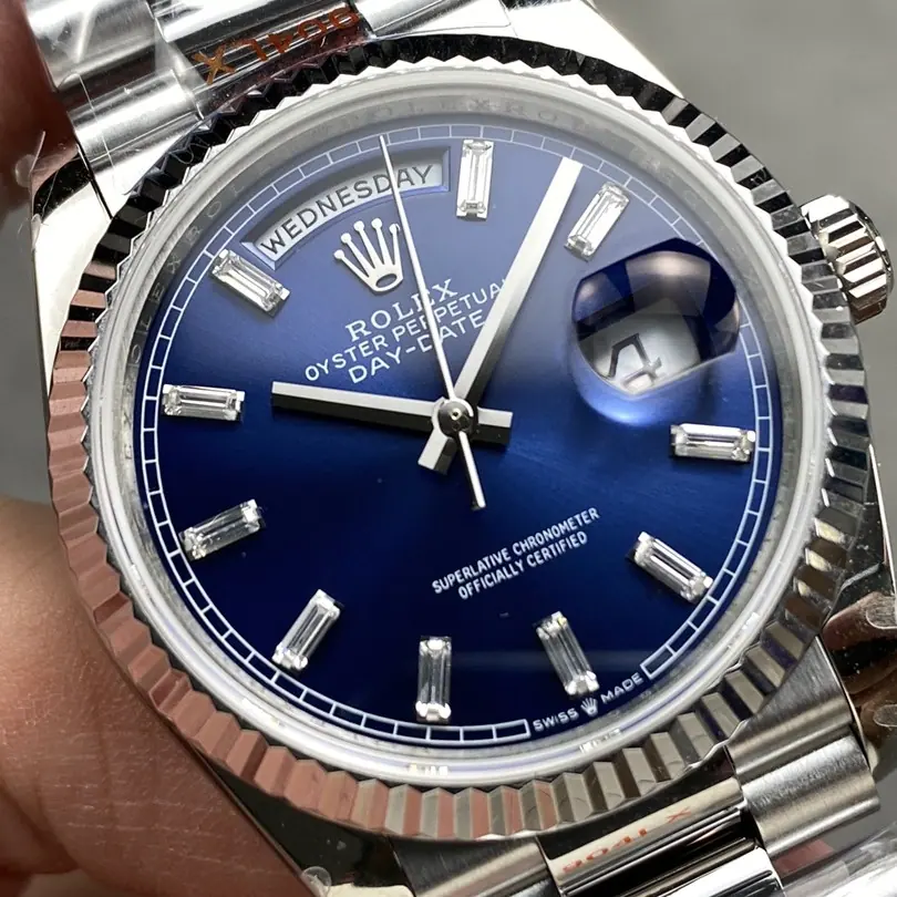 QF l 2836机芯 | 36mm | 日历星期 Day-date 156g