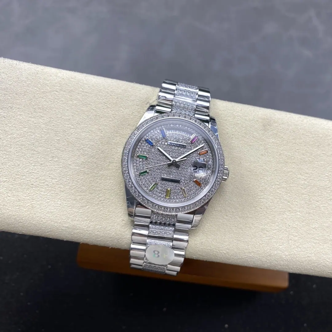 8+ | 3255机芯 | 36mm | 日历星期 Day-date 147g