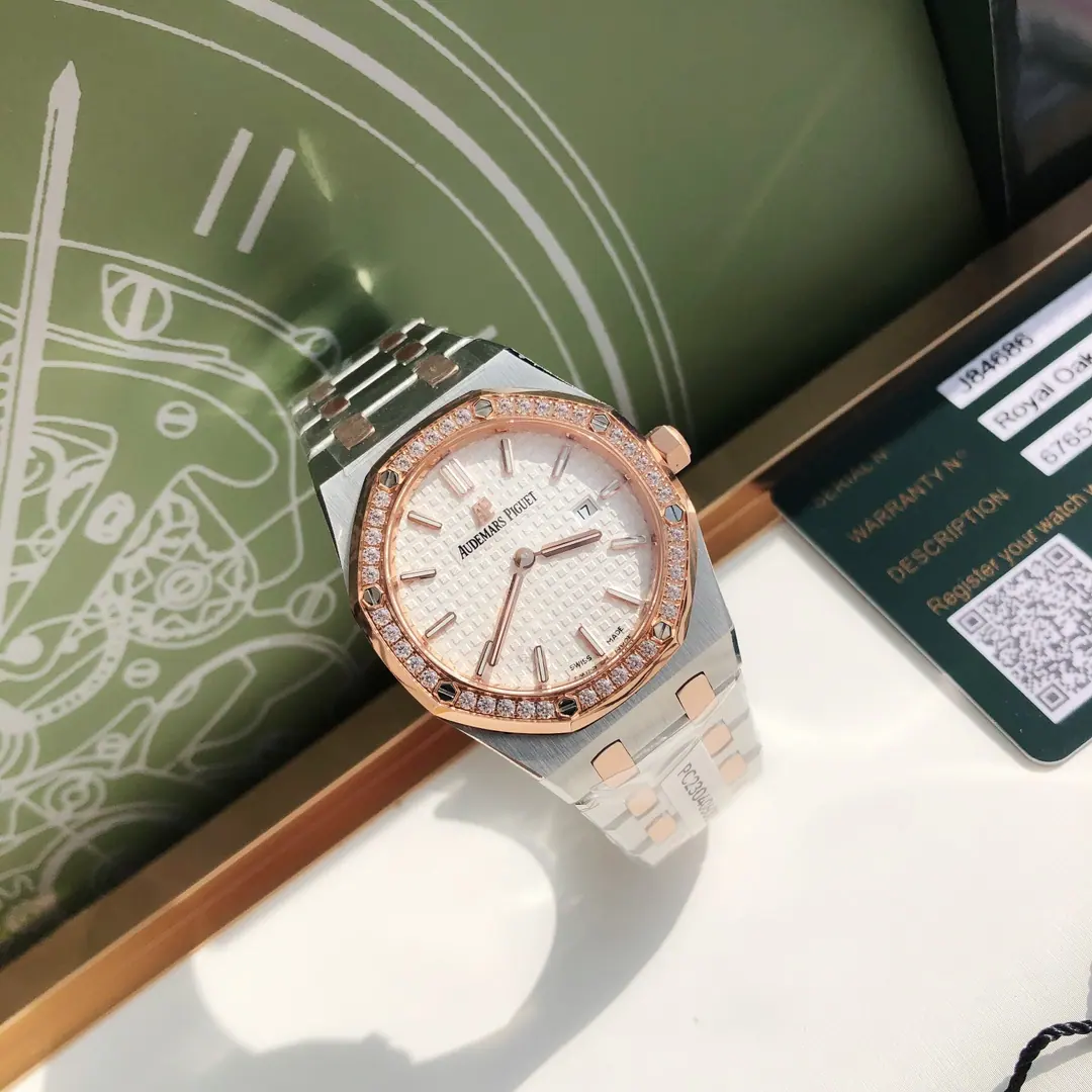 OEM | 石英 F04111 机芯 | 33mm | 爱彼皇家橡树 67651