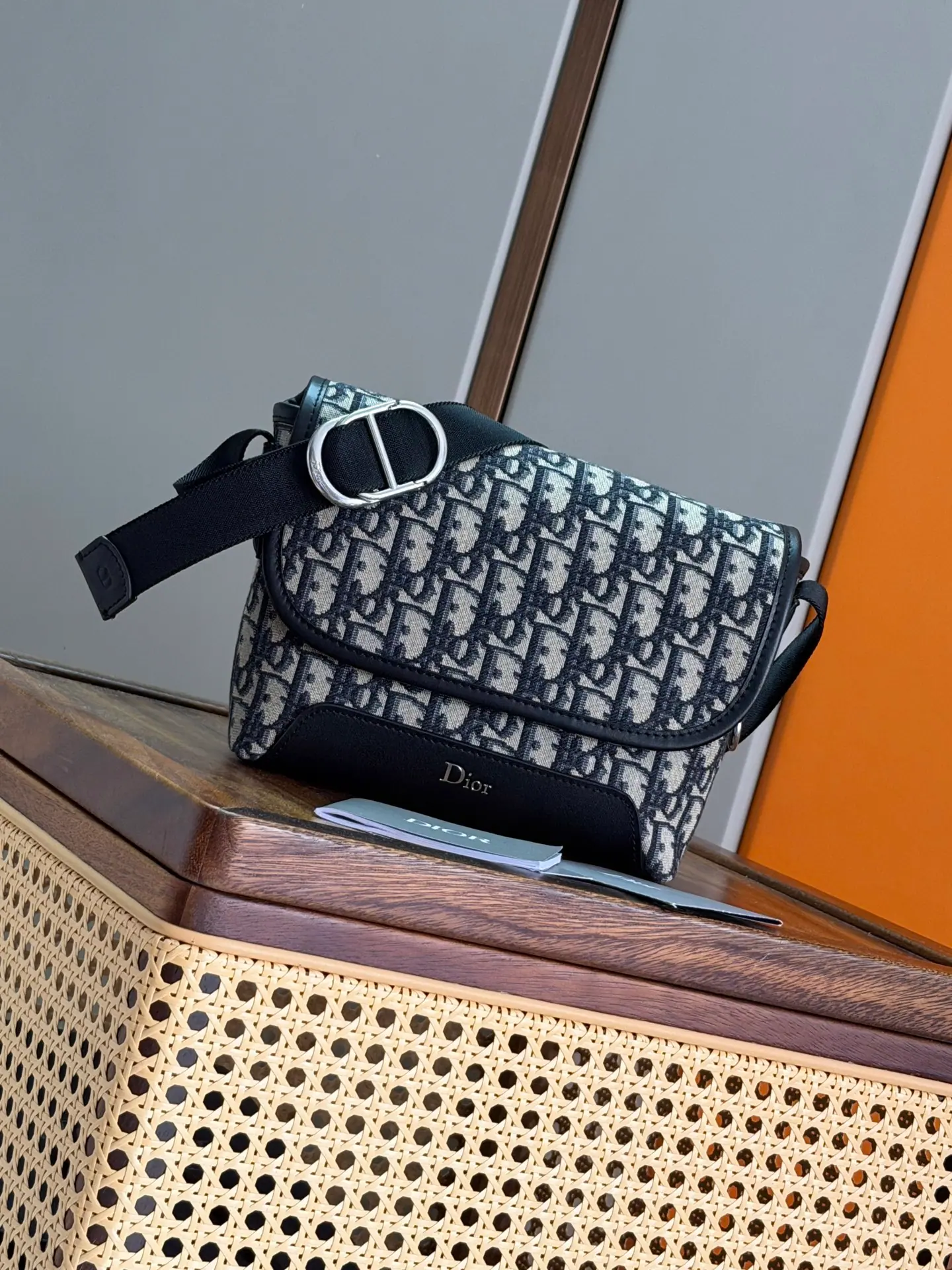 迪奥 Jet 翻盖肩带迷你包 2DBCA627YUS 20 x 15 x 7.5cm
