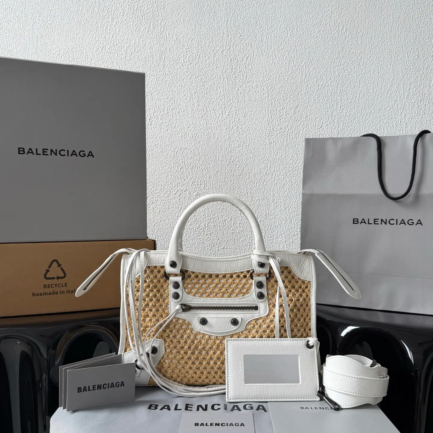BalenciagaLe City First 小号 30x19x10cm