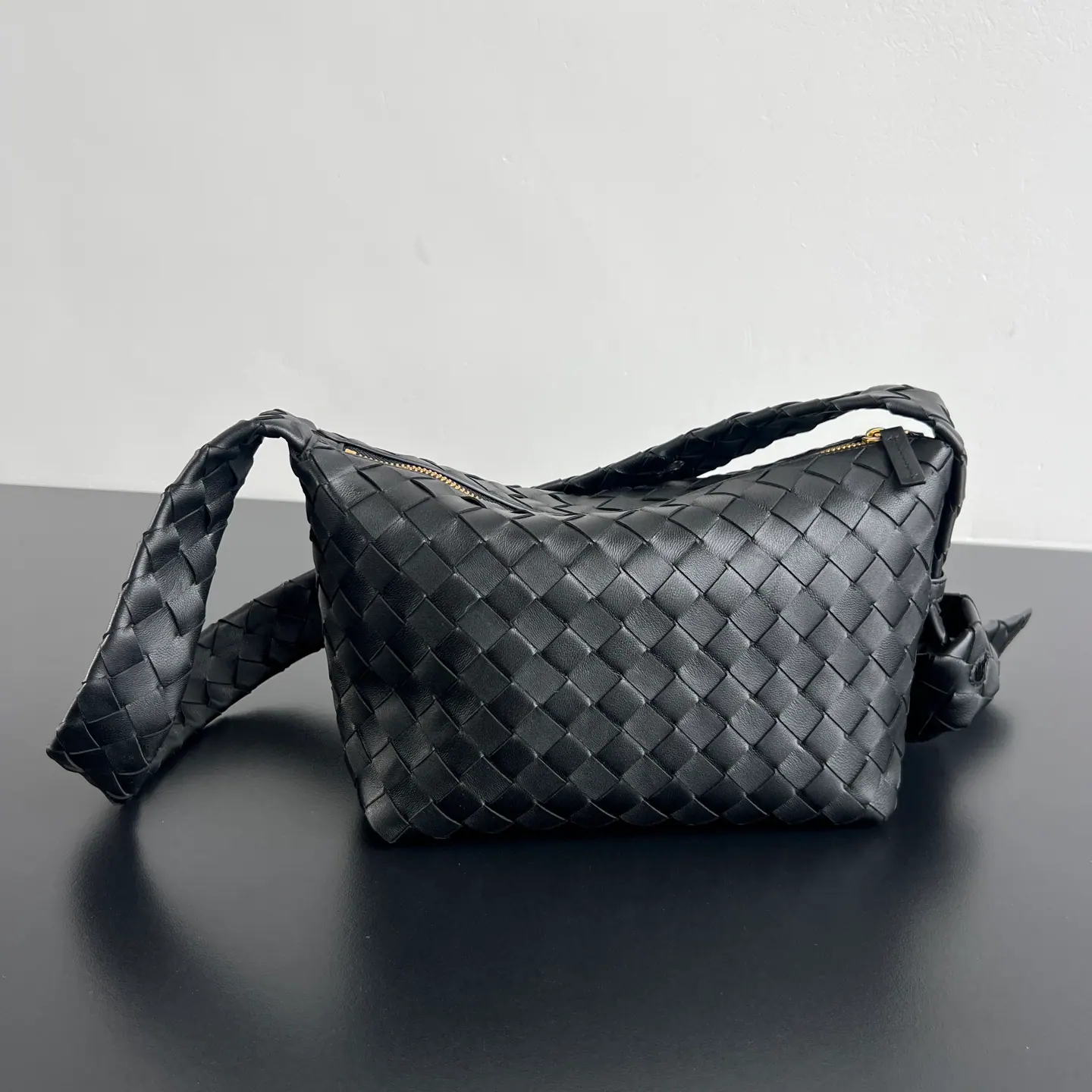 葆蝶家 Easy Hobo 包 856617 22x13x9.5