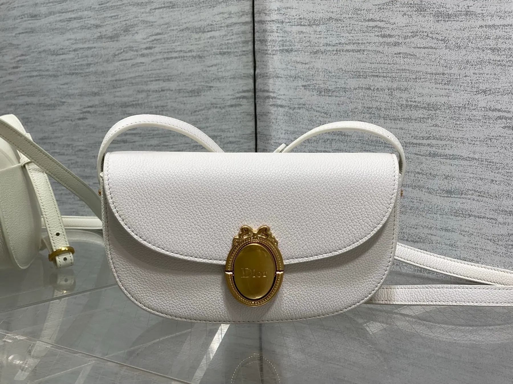 迪奥 Medaillon 翻盖包 小号 M3919QDWP_M900 23*16*6.5cm