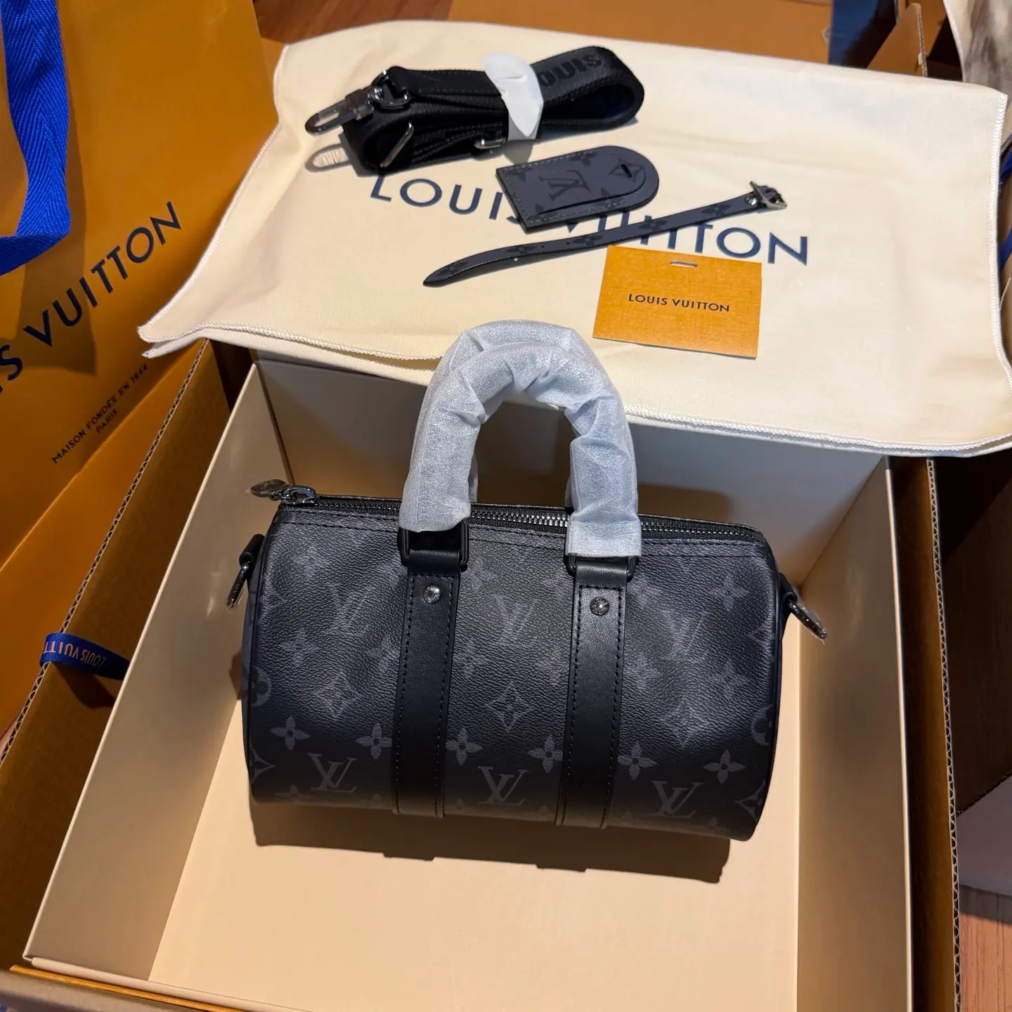 M46271 Keepall BANDOULIÈRE 25