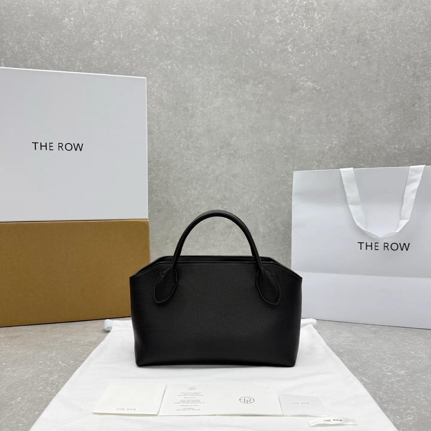 THE ROW Terrasse Baulett 24×14×18cm