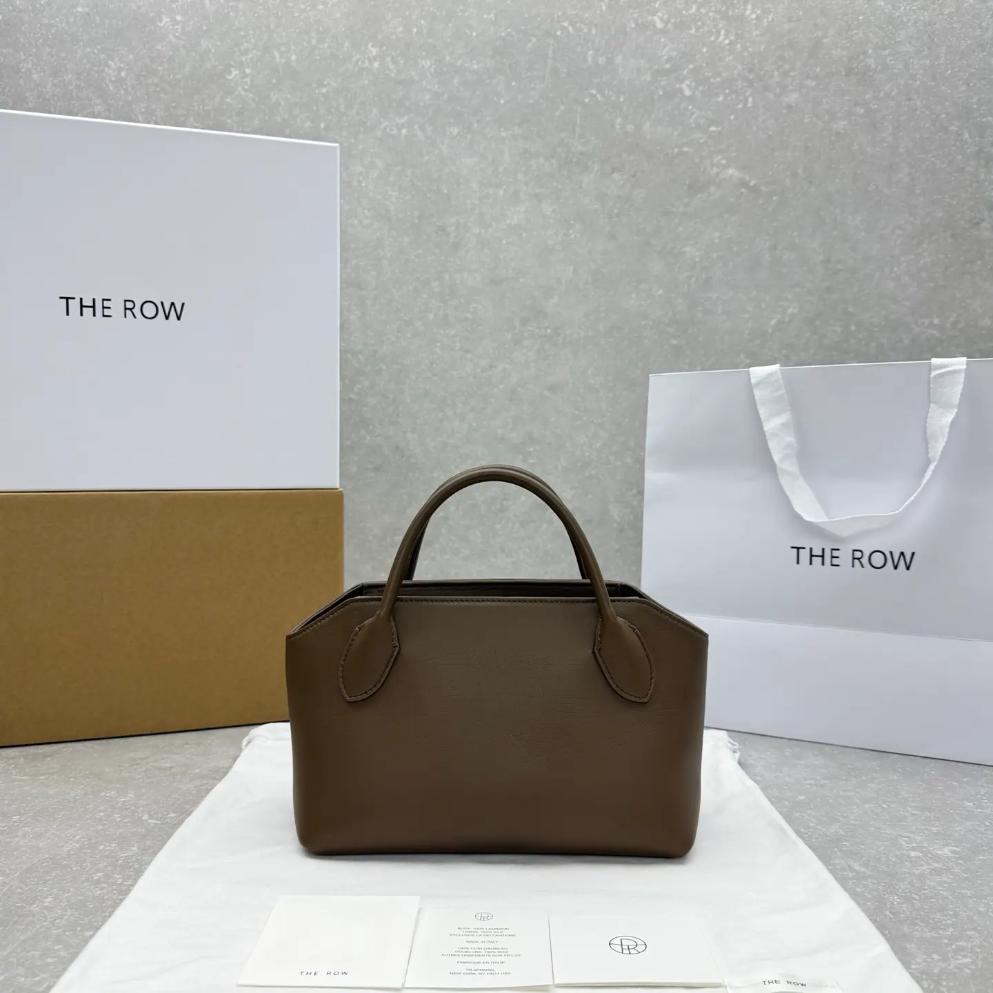 THE ROW Terrasse Baulett 24×14×18cm