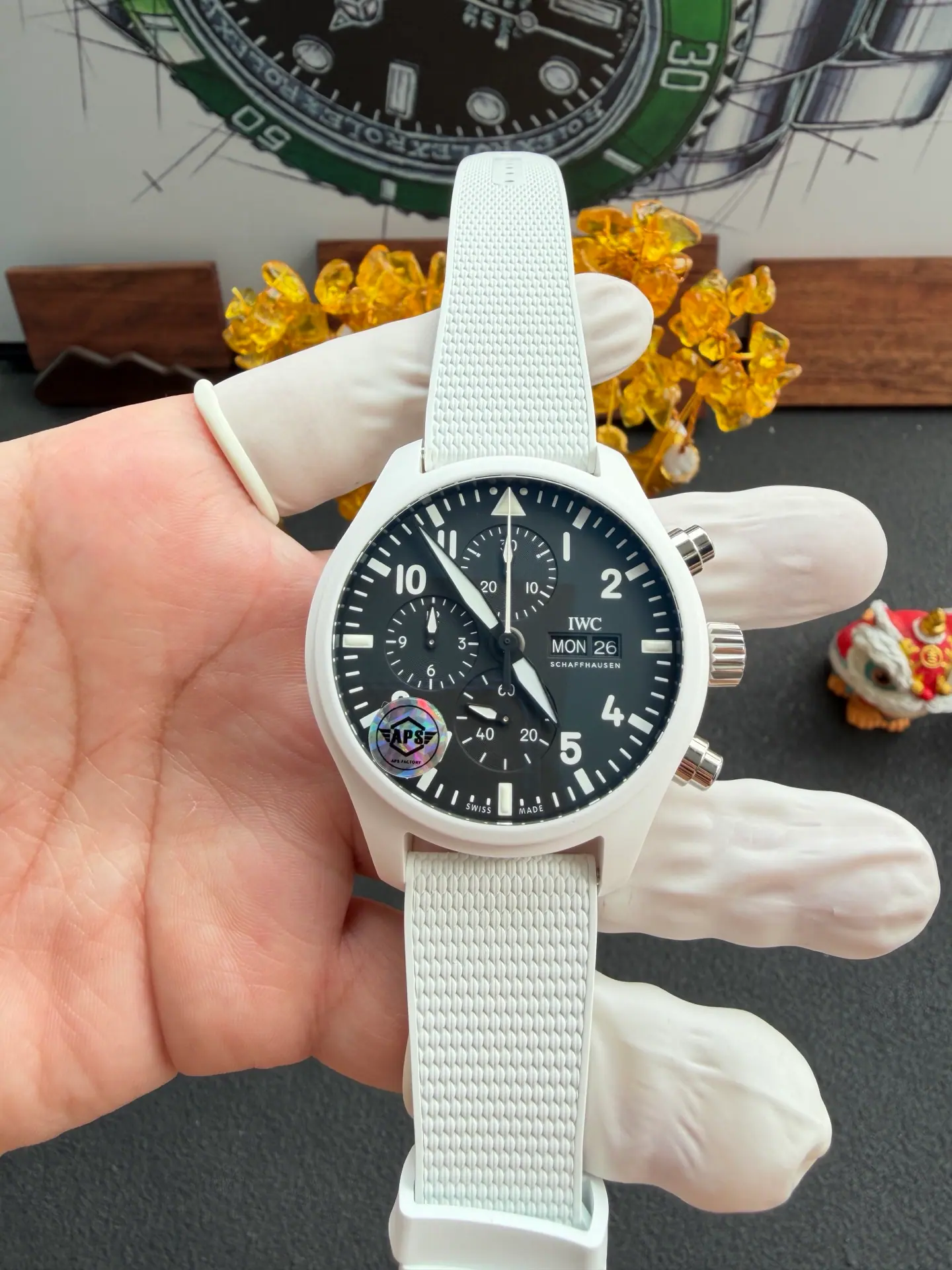 APS l Cal. 69380 l 44.5mm l IWC 飞行员计时码表 Top Gun IW389105