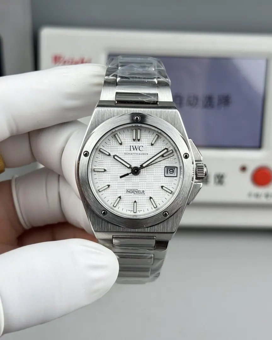 GH l 9015 l 35mm l IWC Ingenieur Automatic 35