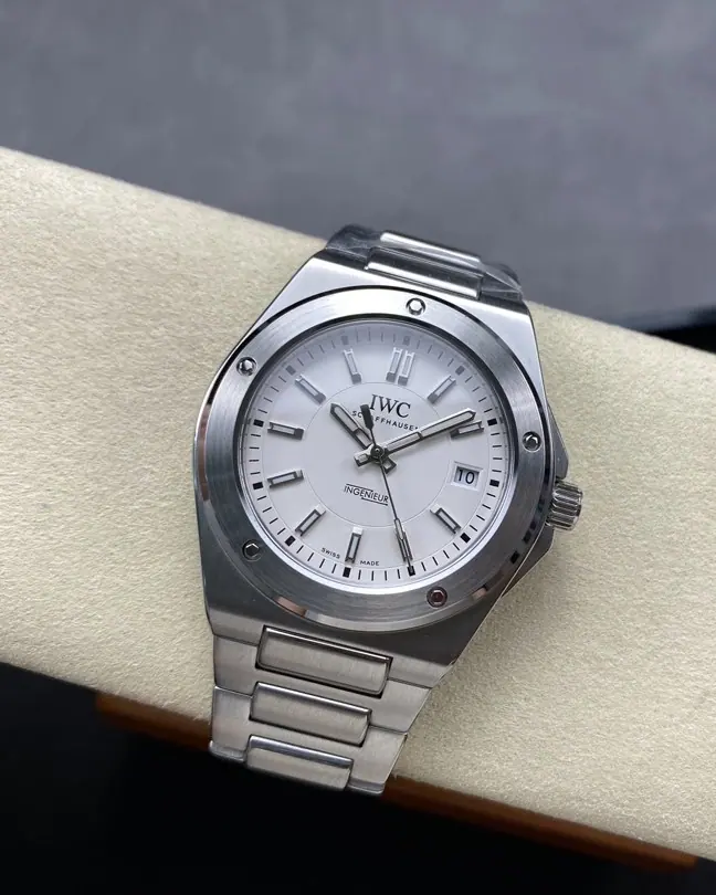GH l 9015机芯 l 40mm l Ingenieur 自动机械表 - IW323904