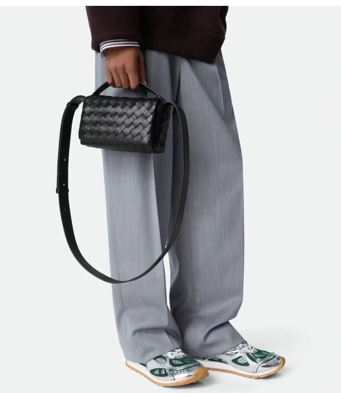 Bottega Veneta 灰色迷你 857931