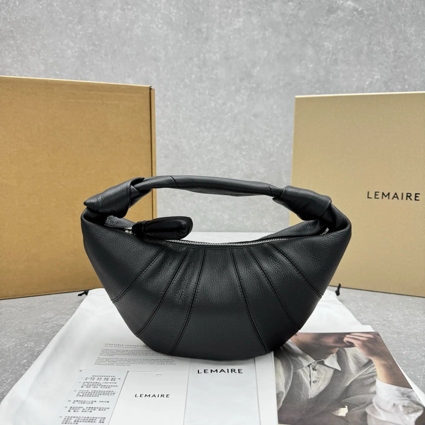 Lemaire Fortuna 牛角面包深巧克力色单肩包 30×18×23×6cm