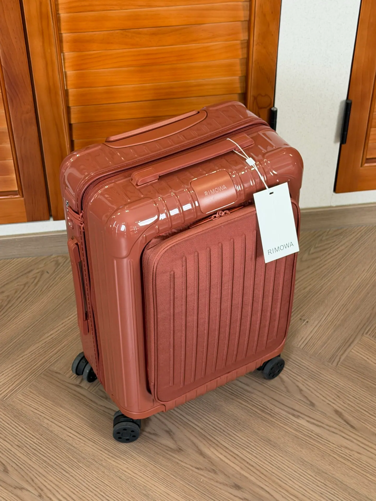 RIMOWA Essential Sleeve 登机箱 55X39X23cm