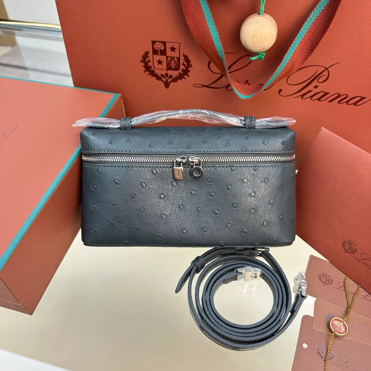 Loro Piana Extra Pocket L19 19×7×12cm