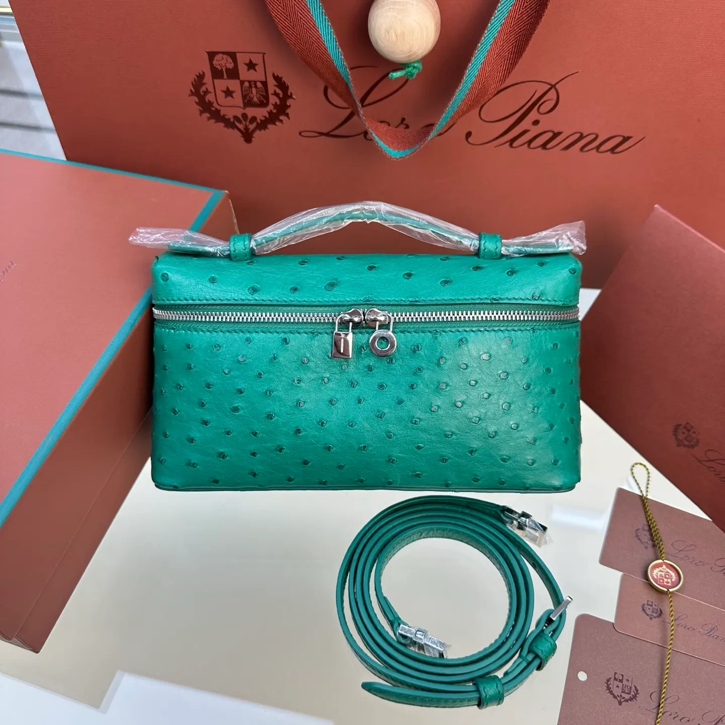 Loro Piana Extra Pocket L19 19×7×12cm