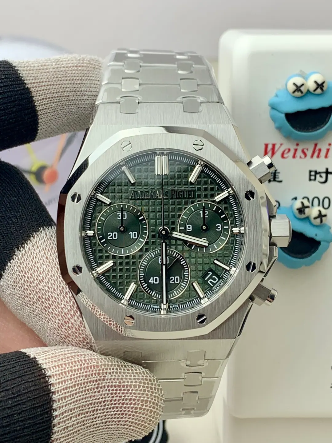 ZF l 4401机芯 l 41mm l 爱彼皇家橡树 26240 自由摆轮（Free-sprung）