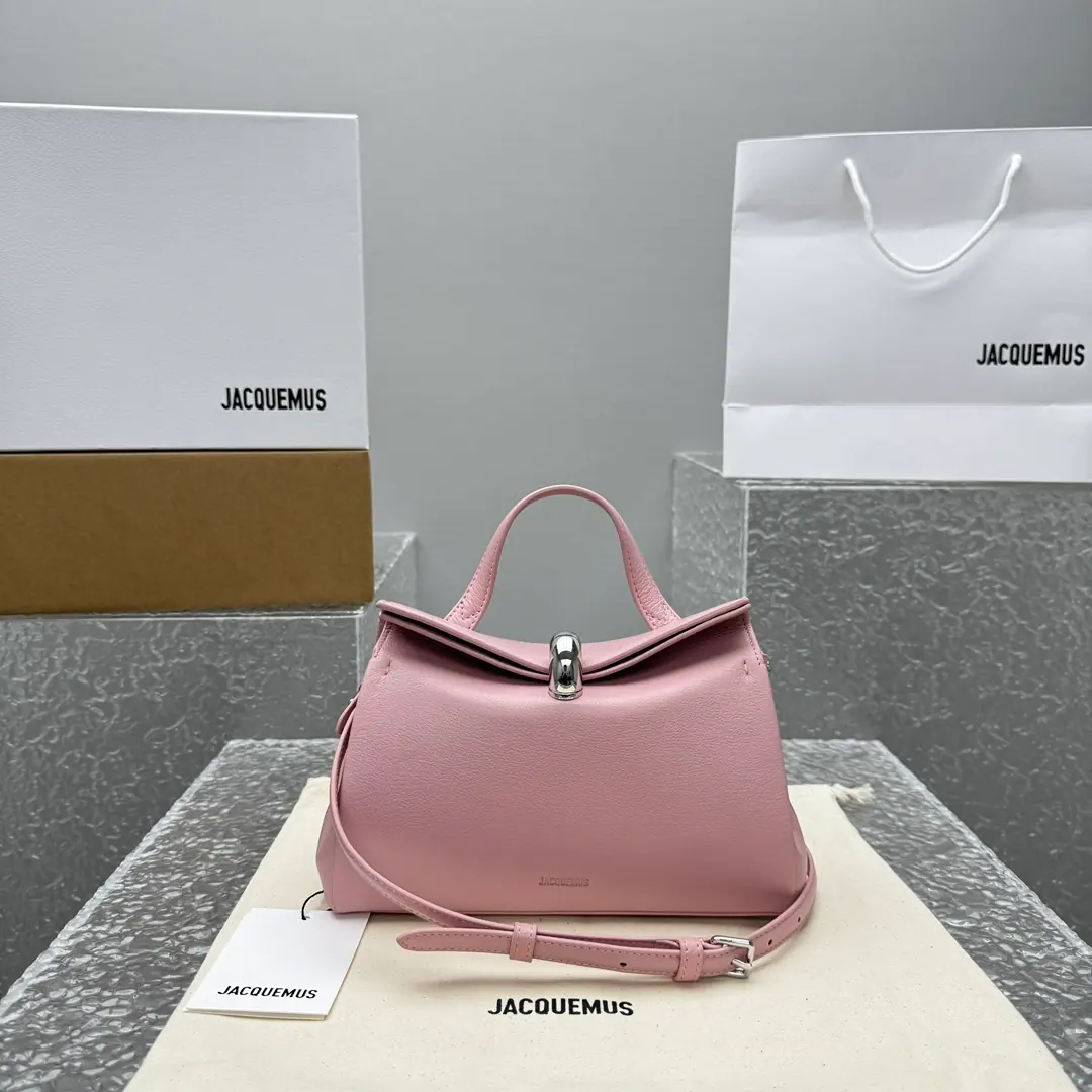 Jacquemus Valérie 小号 24x14x7.5cm
