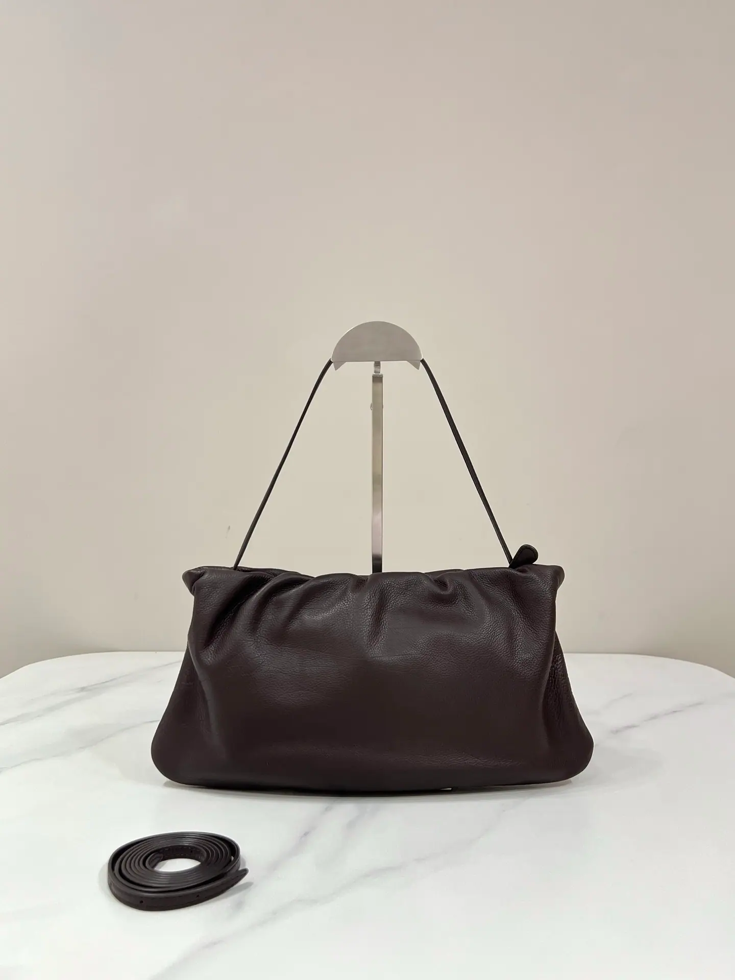 THE ROW XL Bourse 皮革单肩包 34*13*18