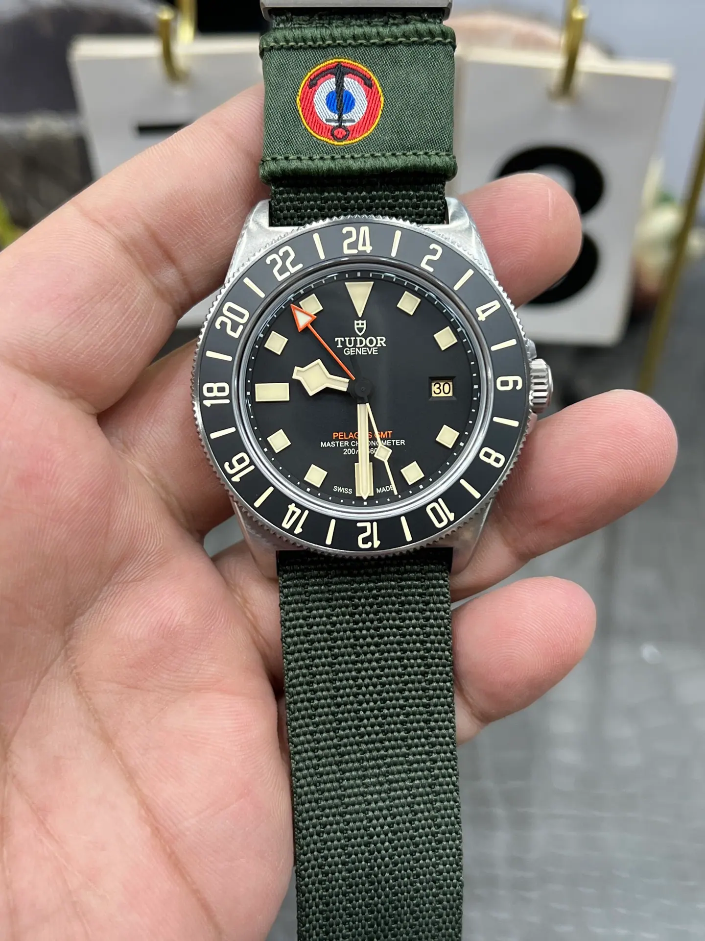 M+ l 3186机芯 l 42mm l TUDOR Pelagos FXD GMT 钛金属表壳