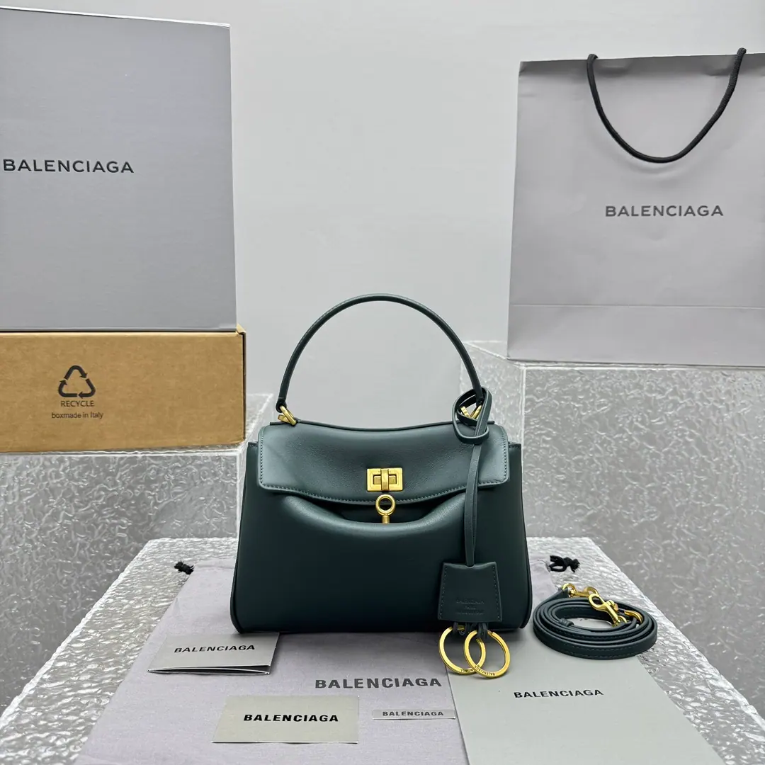 Balenciaga Rodeo 迷你尺寸 22.8X9.9X8.3cm