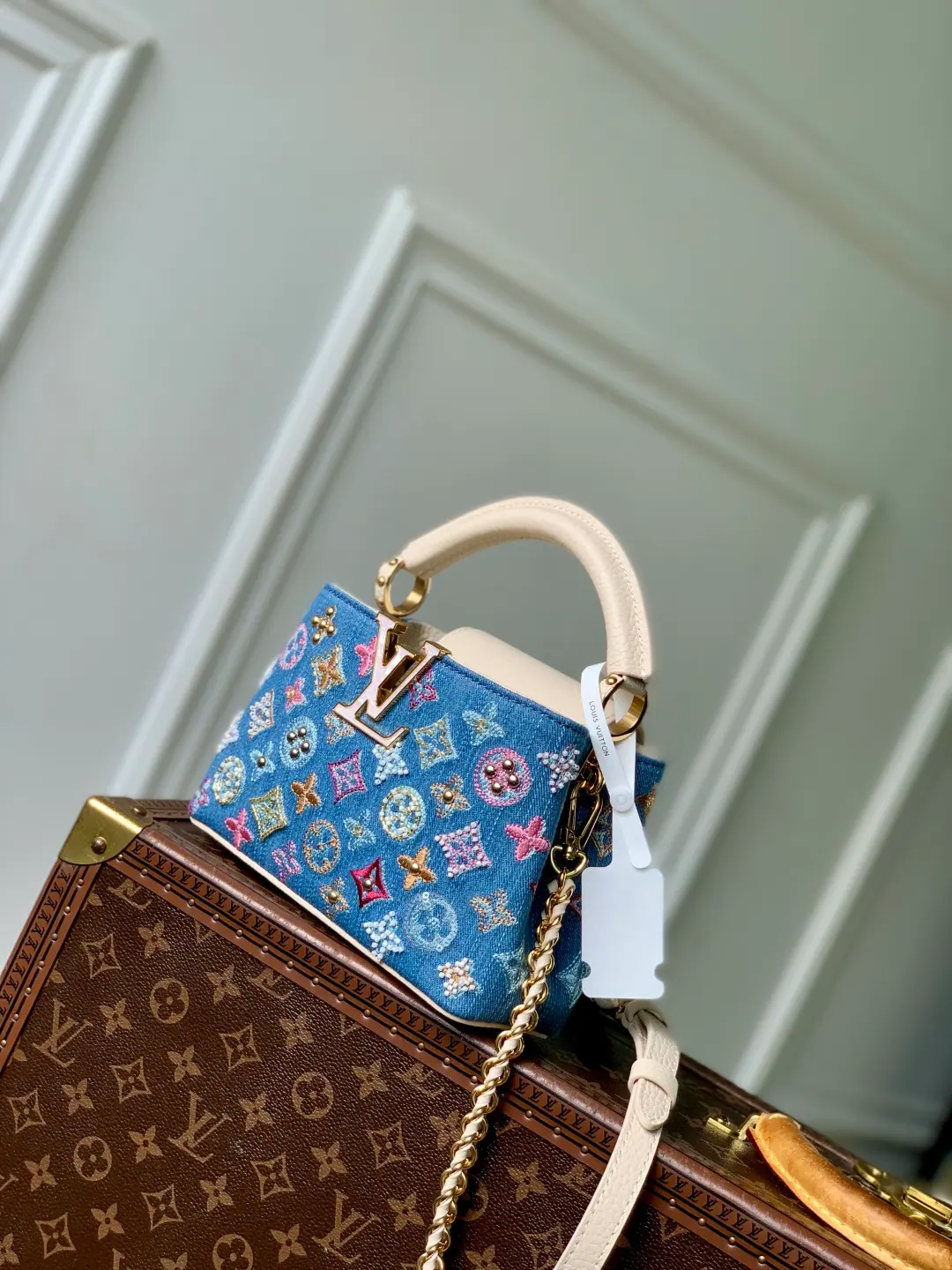 M12947 Capucines Mini 13.6 x 8 x 21cm