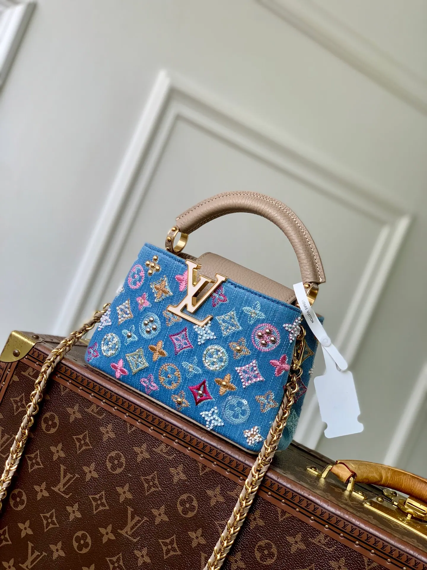 M12947 Capucines Mini 13.6 x 8 x 21cm