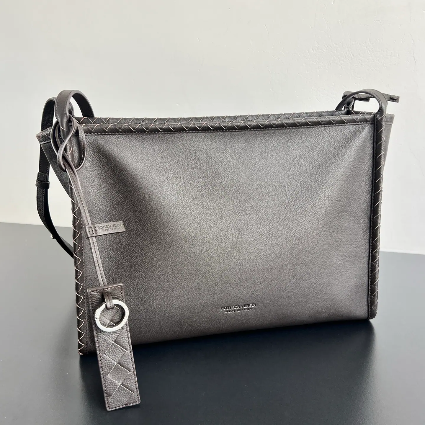 Bottega Veneta Corriere 斜挎邮差包 826852 39x29x14.5cm