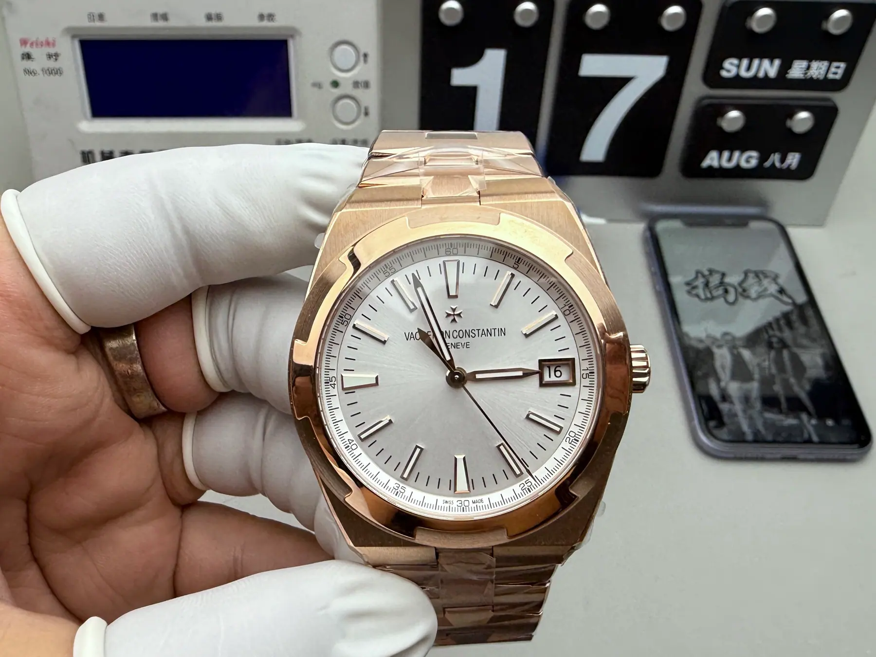 8F|Cal.5100机芯|41mm|江诗丹顿 Overseas 4500V
