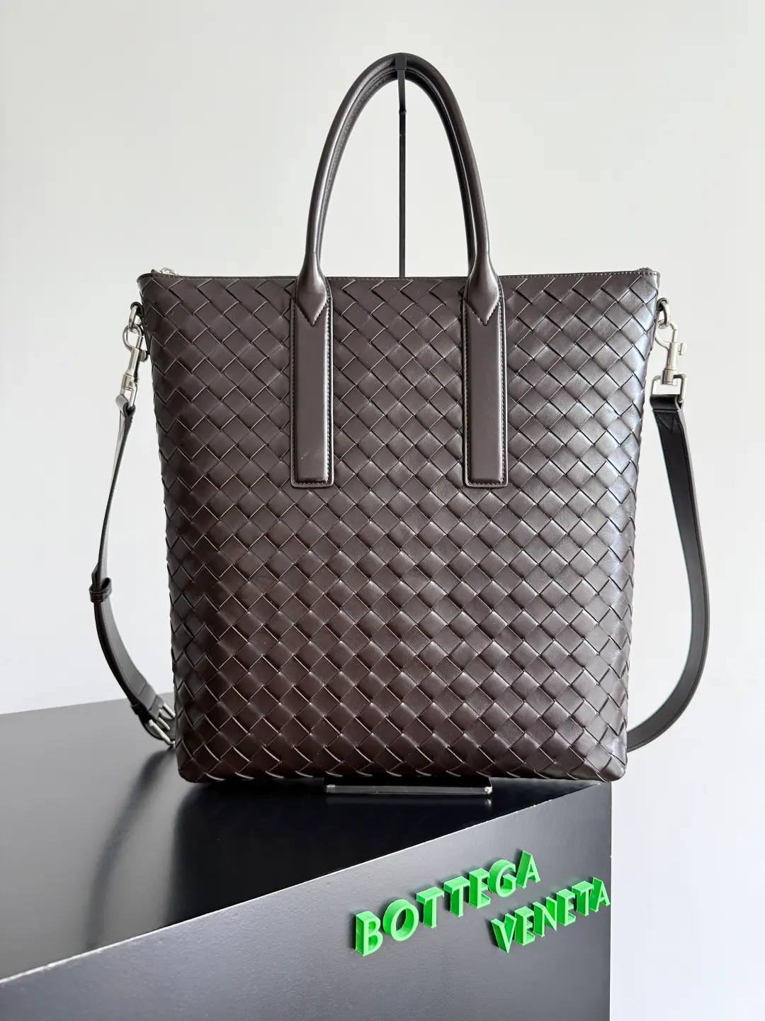 Bottega Veneta 经典 Intrecciato 皮革公文包 815783 39*33.5*8.5cm
