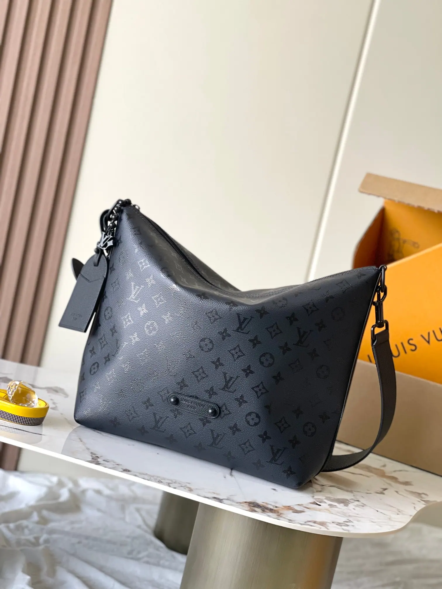 MB 路易威登 Vagabonde Hobo G72 M27856 30*8.5*39