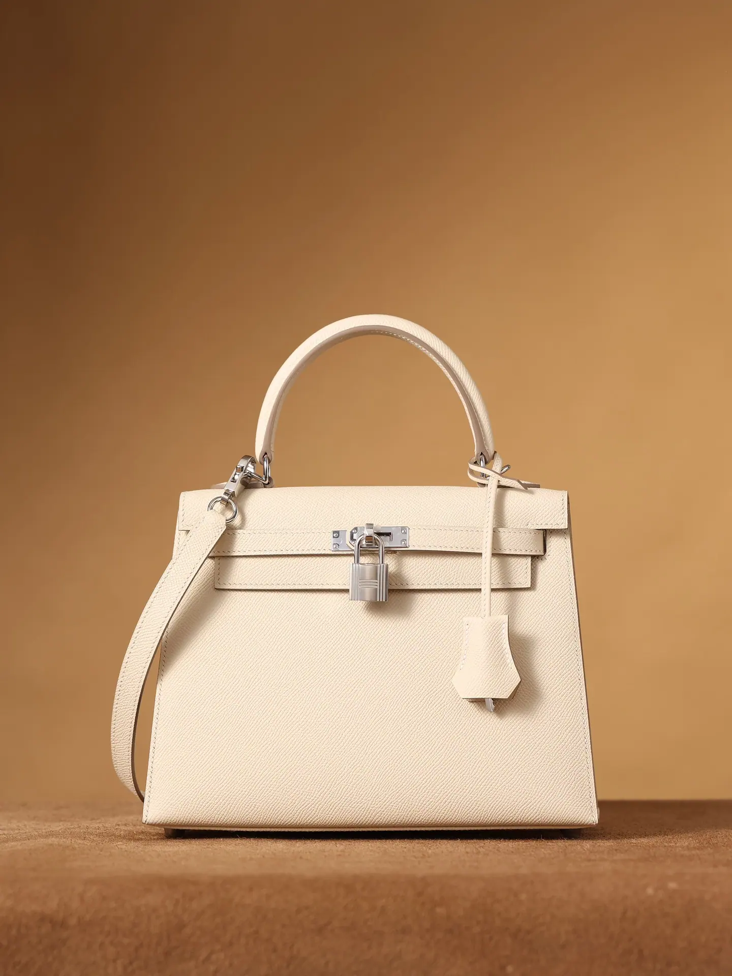 M9 爱马仕 Kelly 25cm