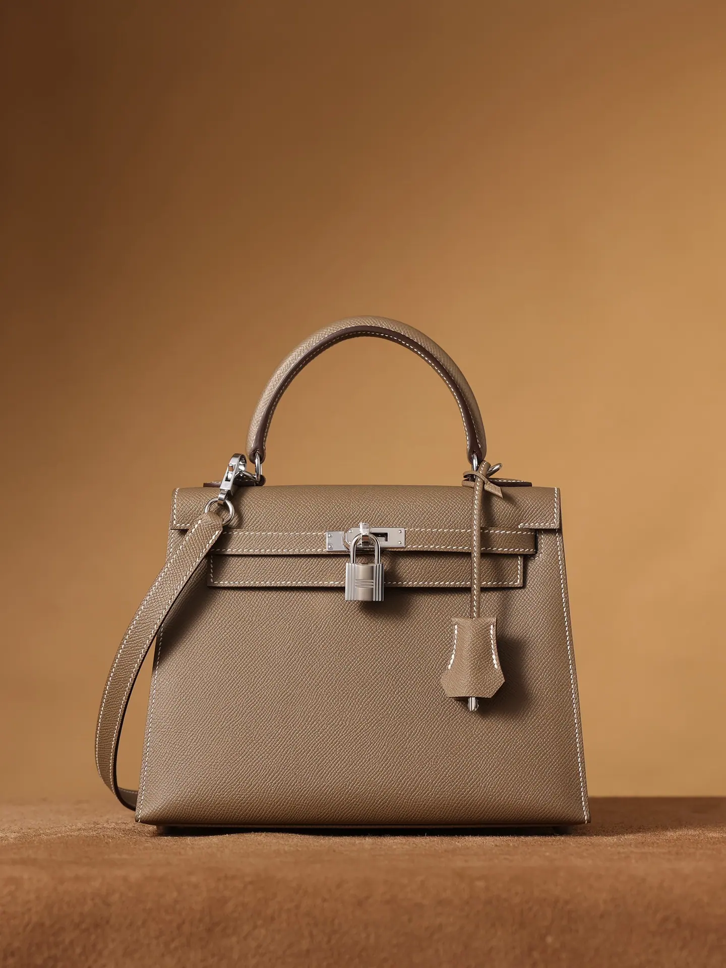 M9 爱马仕 Kelly 25cm