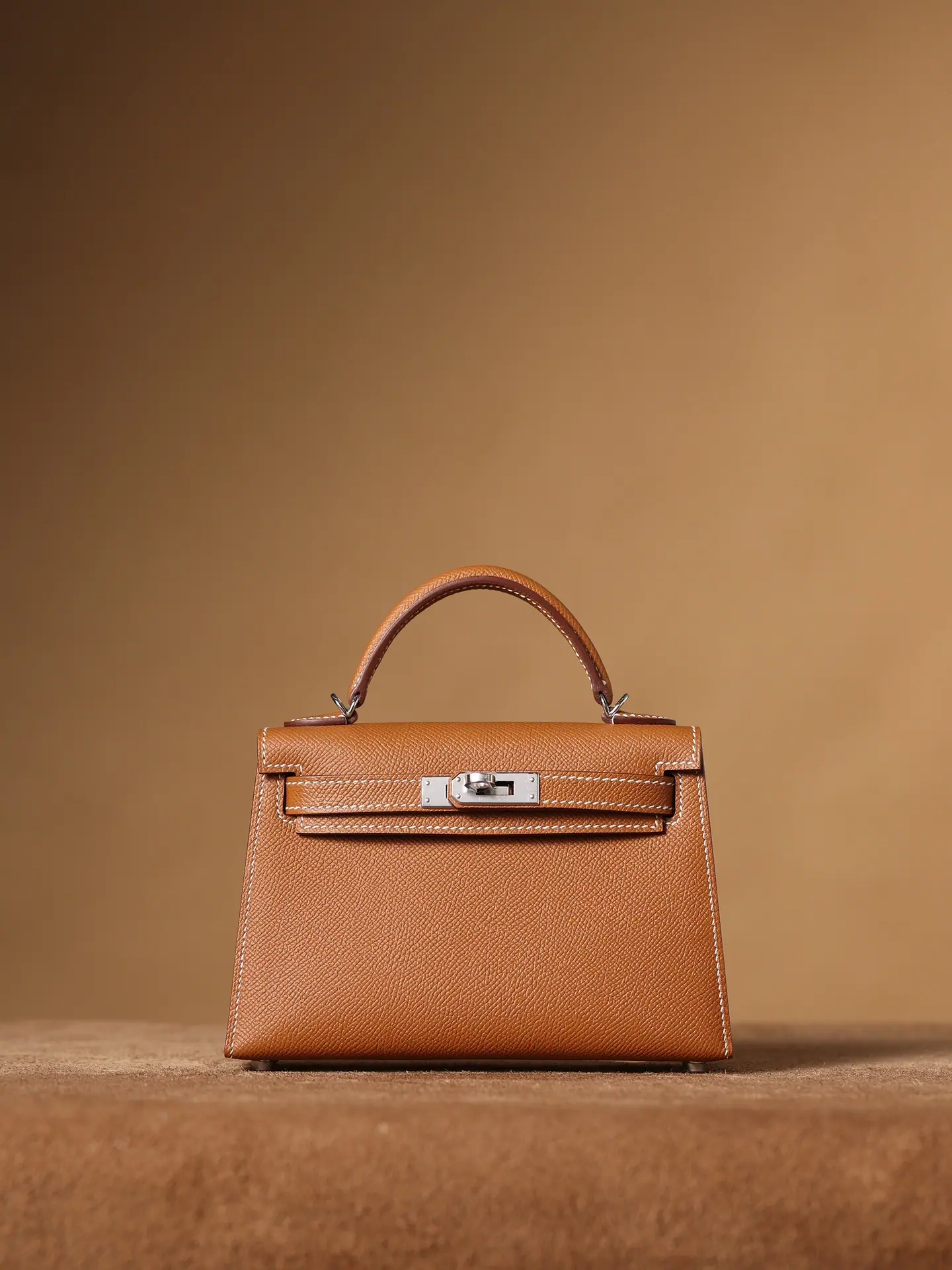 M9 爱马仕 Kelly Mini II 19*12*6cm