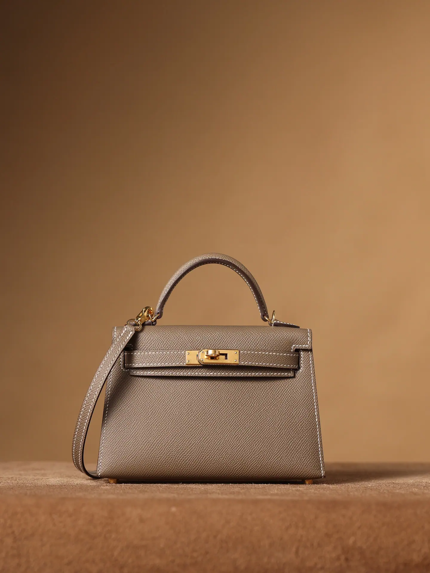 M9 爱马仕 Kelly Mini II 19*12*6cm