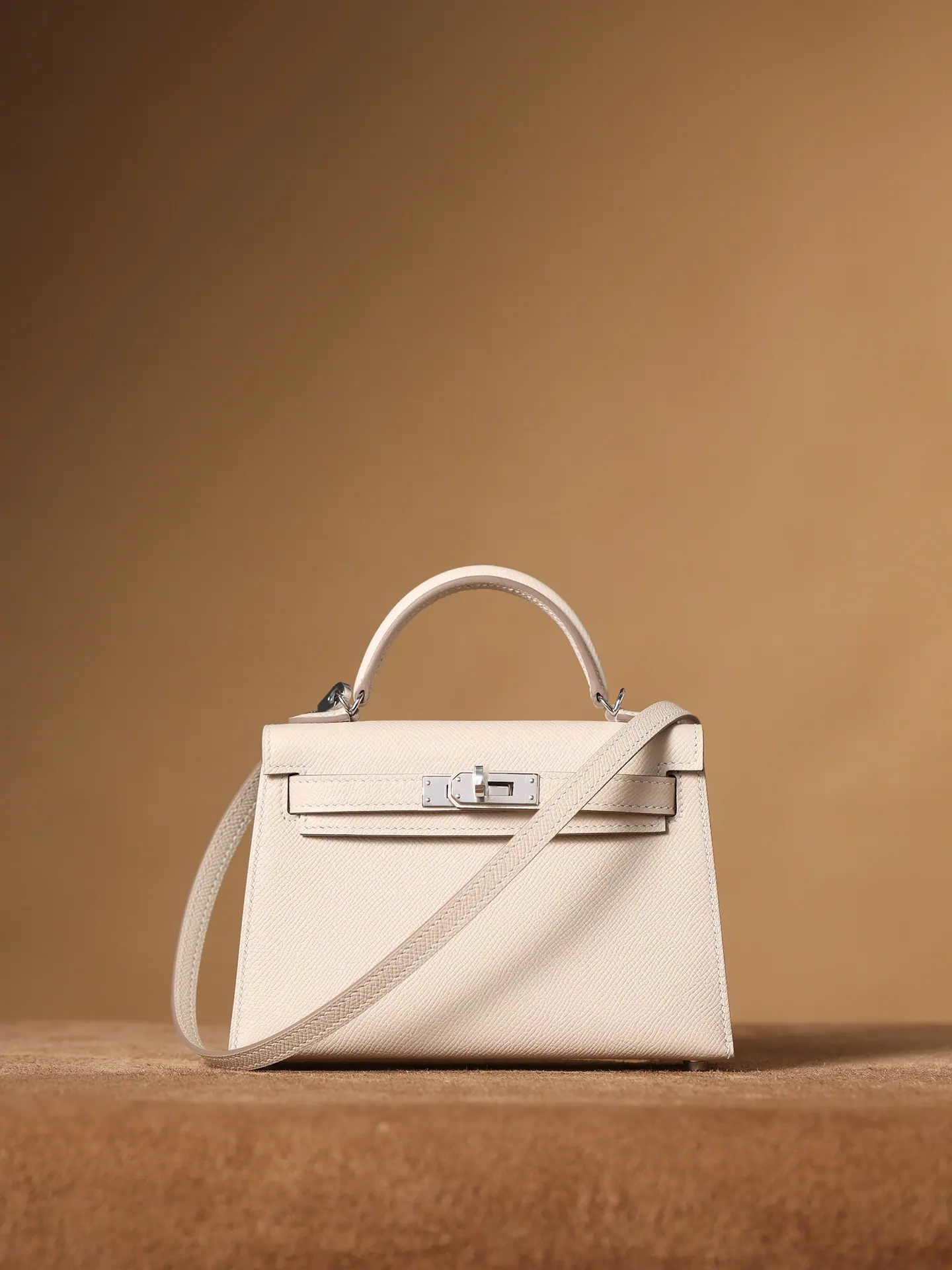 M9 爱马仕 Kelly Mini II 19*12*6cm