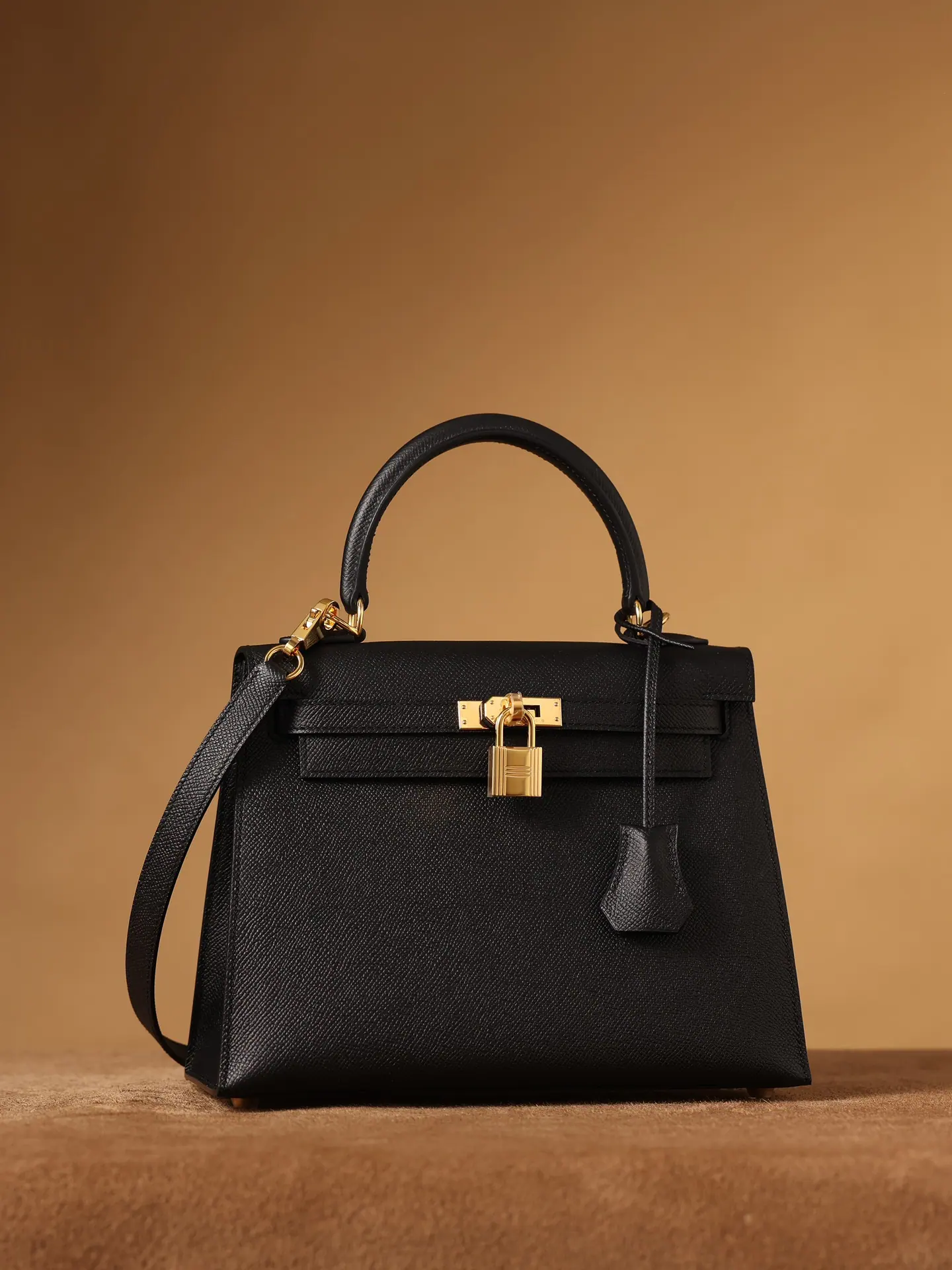 M9 爱马仕 Kelly 25cm