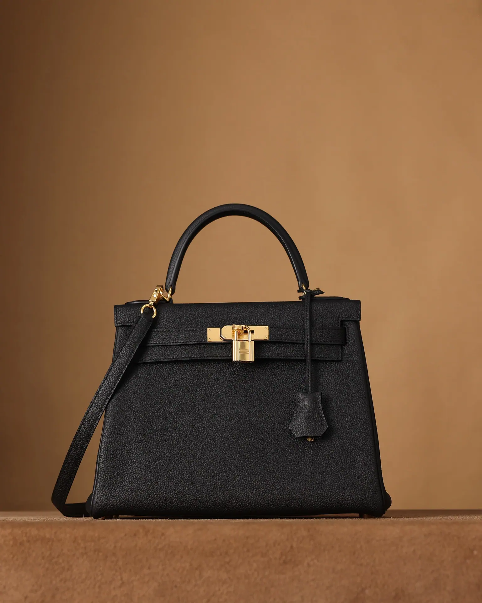 M9 爱马仕 Kelly 28cm Togo皮革
