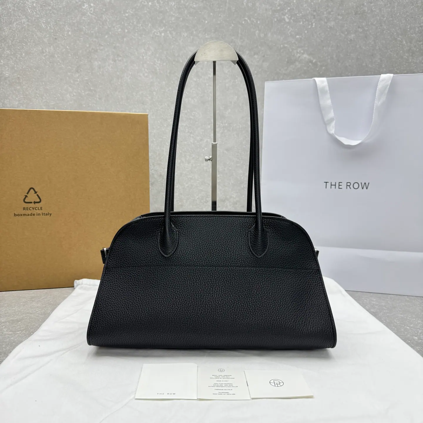 THE ROW Margaux EW 肩背包 12 皮革包 38x18x23cm