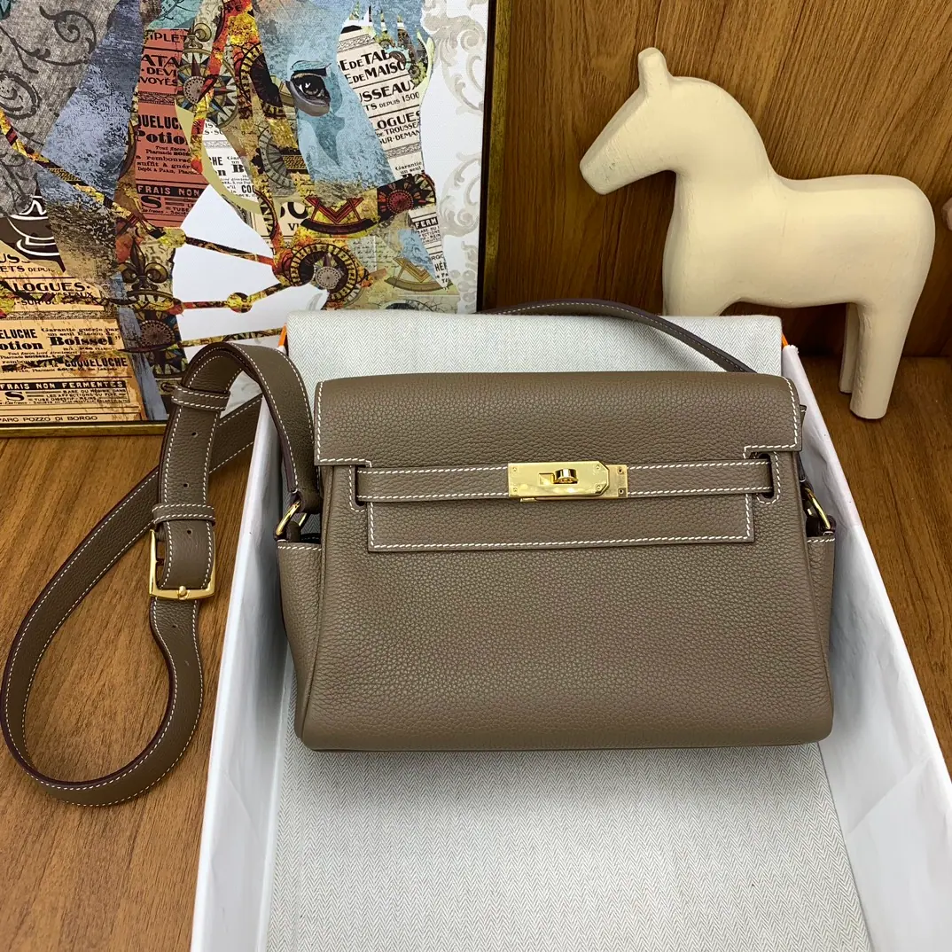 爱马仕 Kelly Messenger PM 25cm